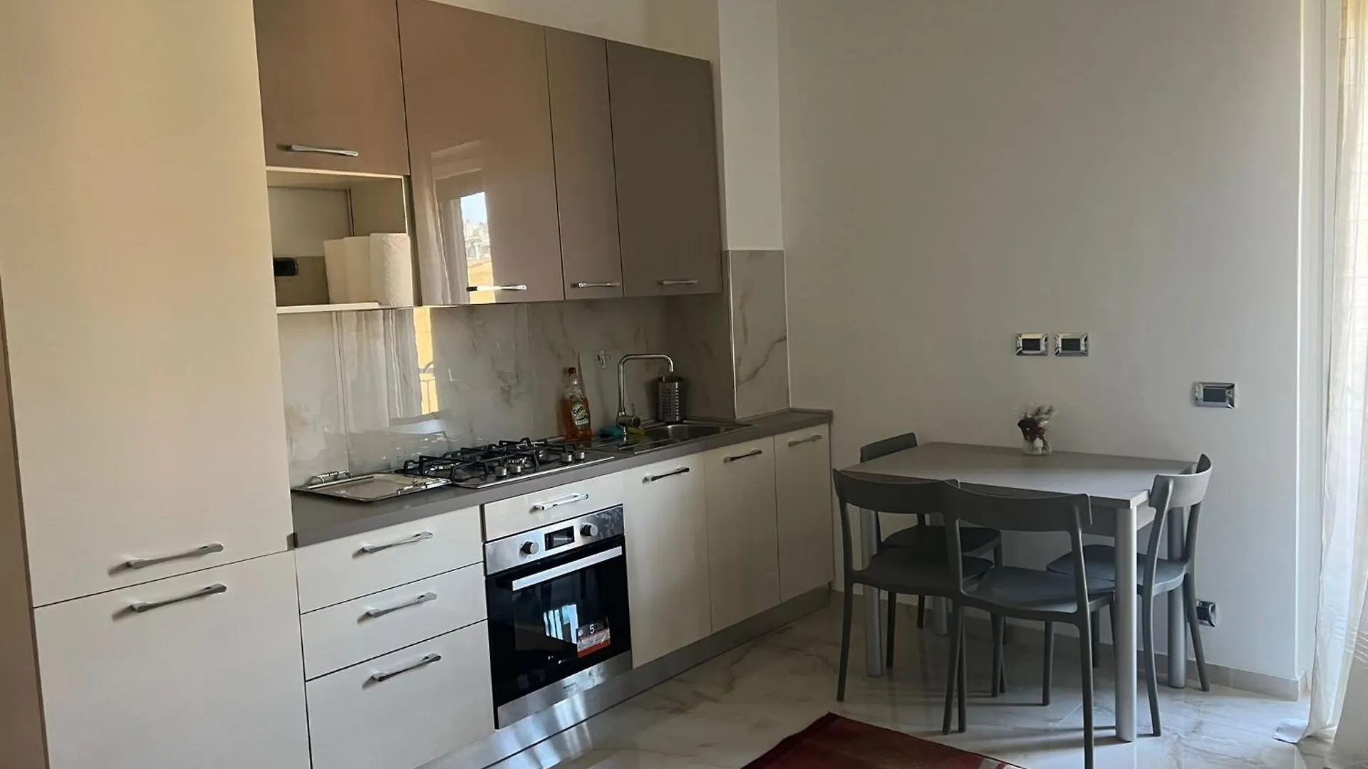 Happy House Apartamento Milão